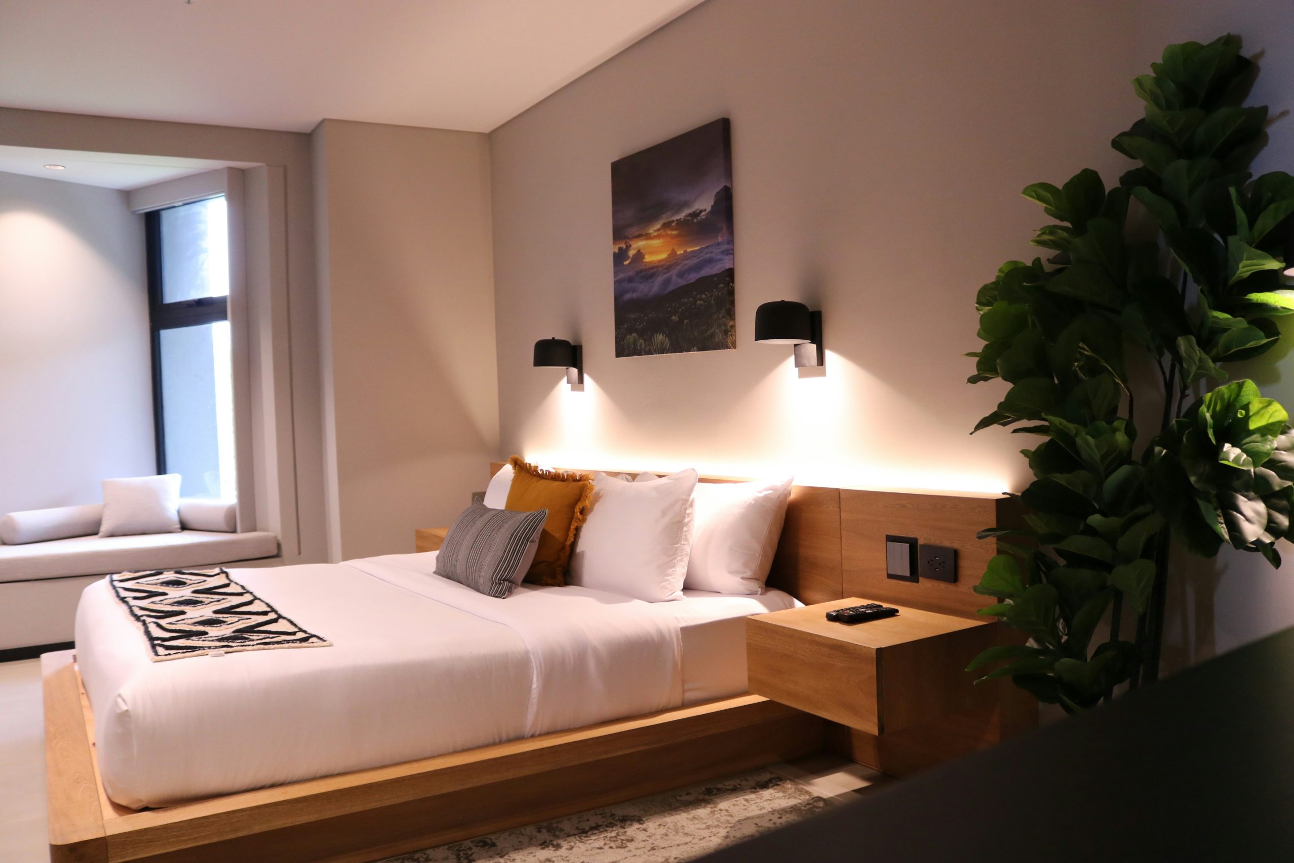 Guest room supplies from hotel supply company SwanTrade